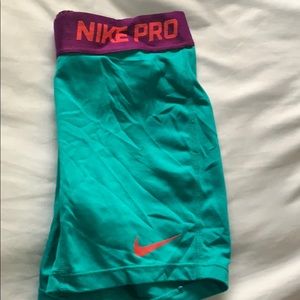 nike pros